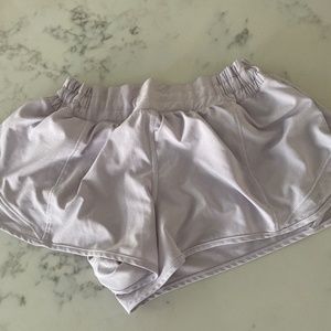 Lululemon hottie hot lavender shorts